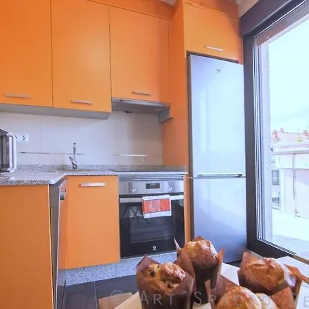 Lejlighed Desconectaengalicia Atico La Perla, Piscina Y Pista Tenis *