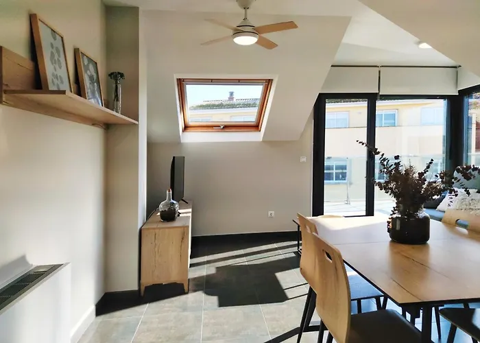 Desconectaengalicia Atico La Perla, Piscina Y Pista Tenis *