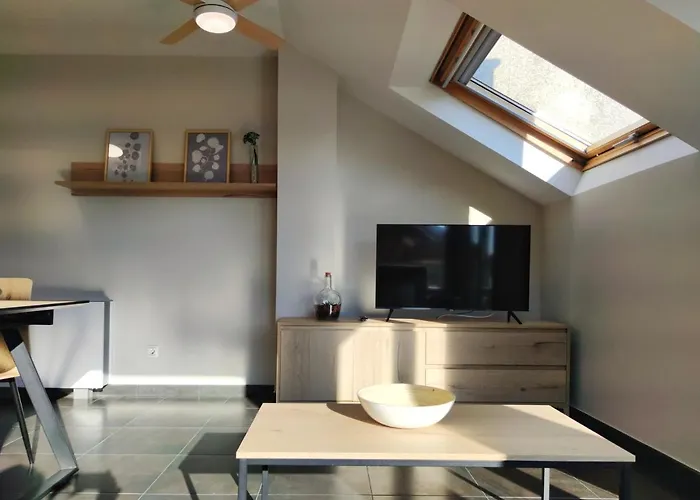 Apartment Desconectaengalicia Atico La Perla, Piscina Y Pista Tenis